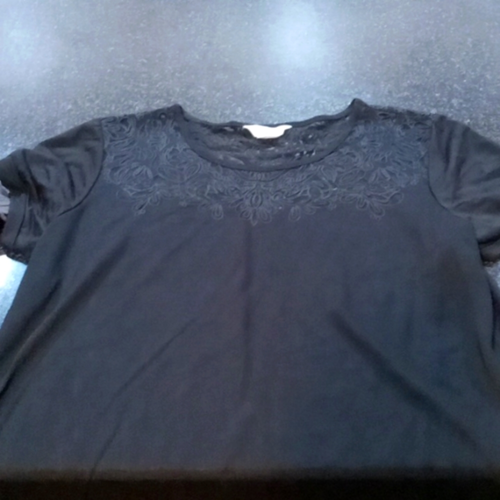 2 short sleeve summer blouses